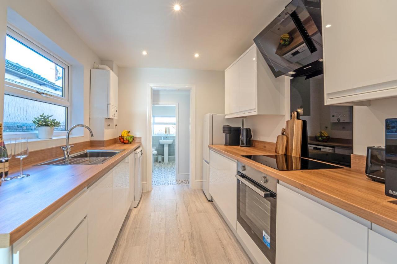Southview Stays - Three Bedroom House Chester Ngoại thất bức ảnh