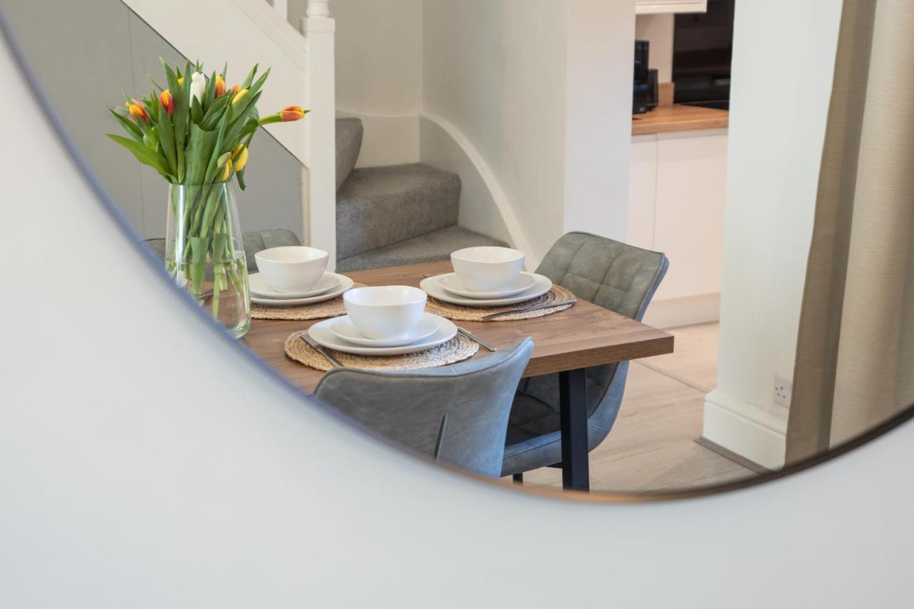 Southview Stays - Three Bedroom House Chester Ngoại thất bức ảnh